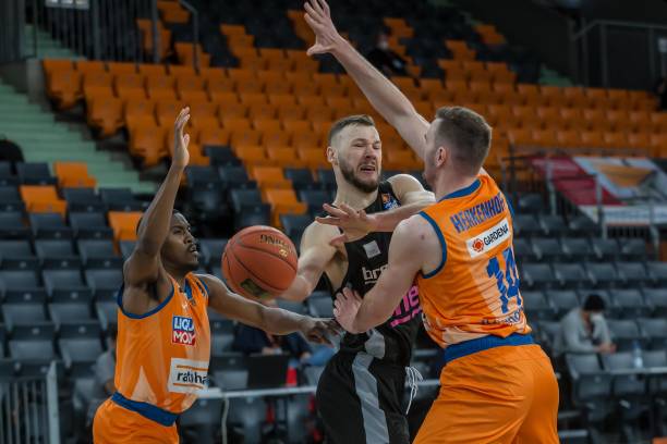 节点是左右 节点是左右